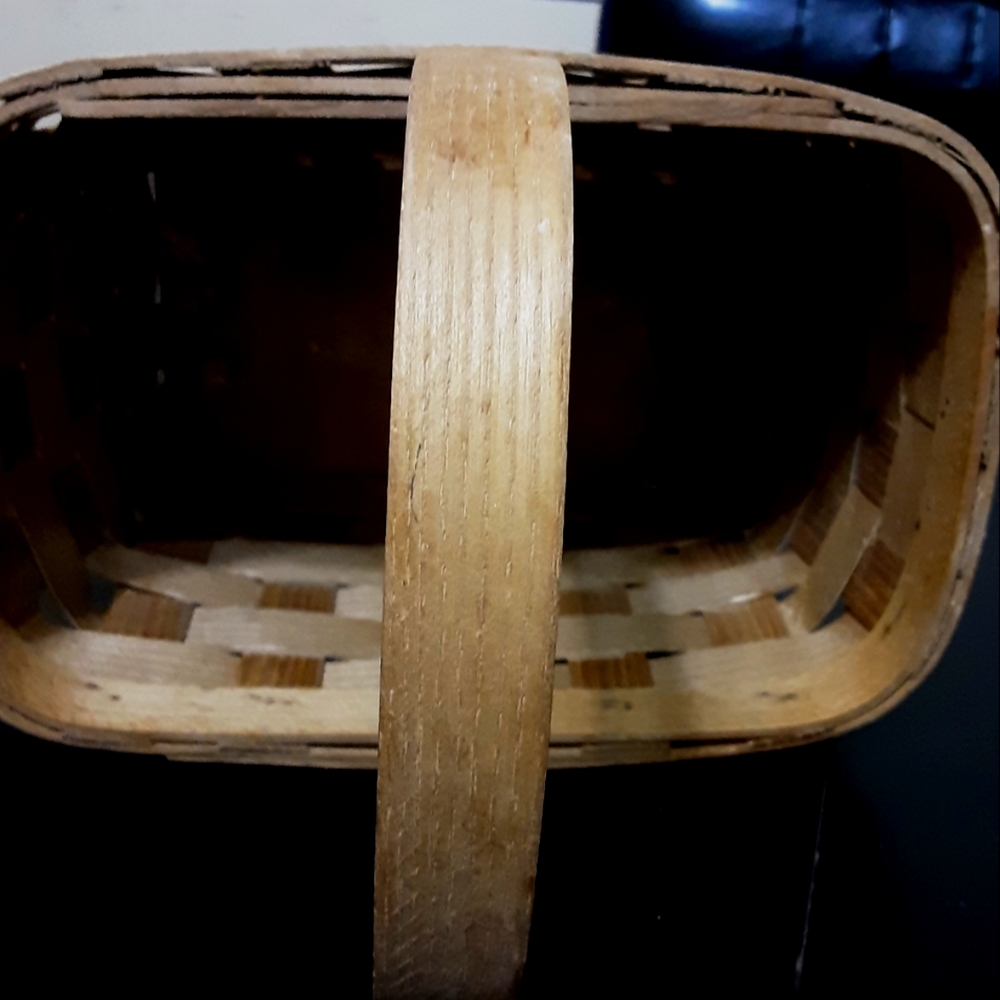 Basket - Picture 6 of 7